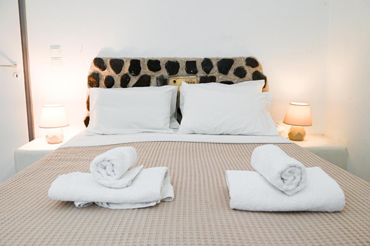 Villa Maina Kamari  Ngoại thất bức ảnh