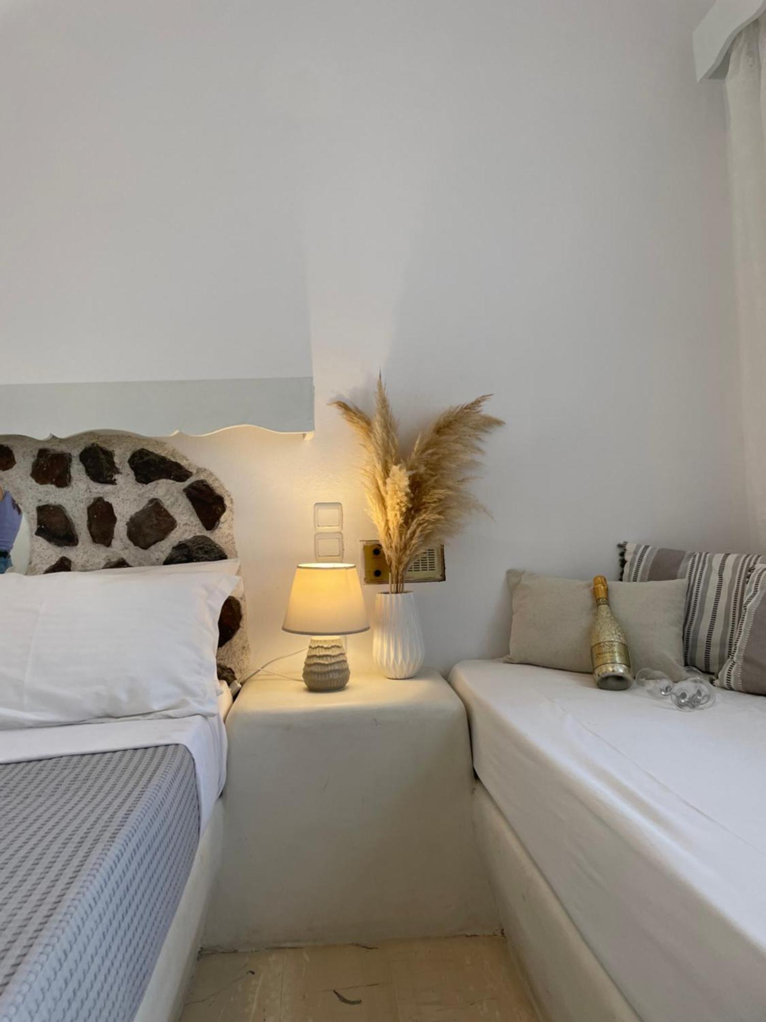 Villa Maina Kamari  Ngoại thất bức ảnh