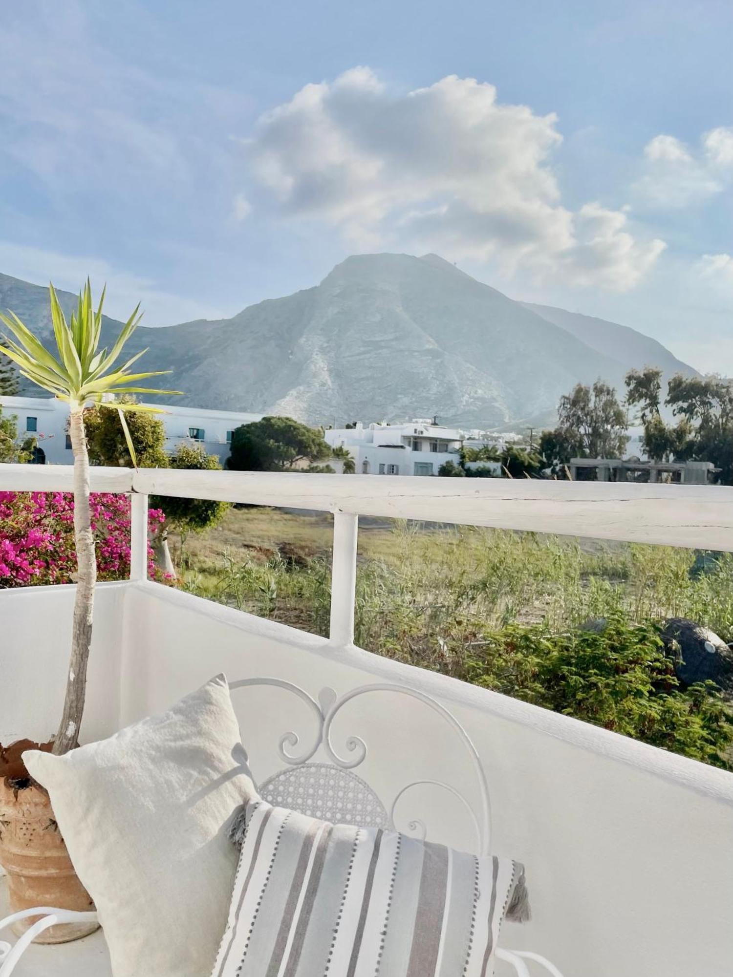 Villa Maina Kamari  Ngoại thất bức ảnh