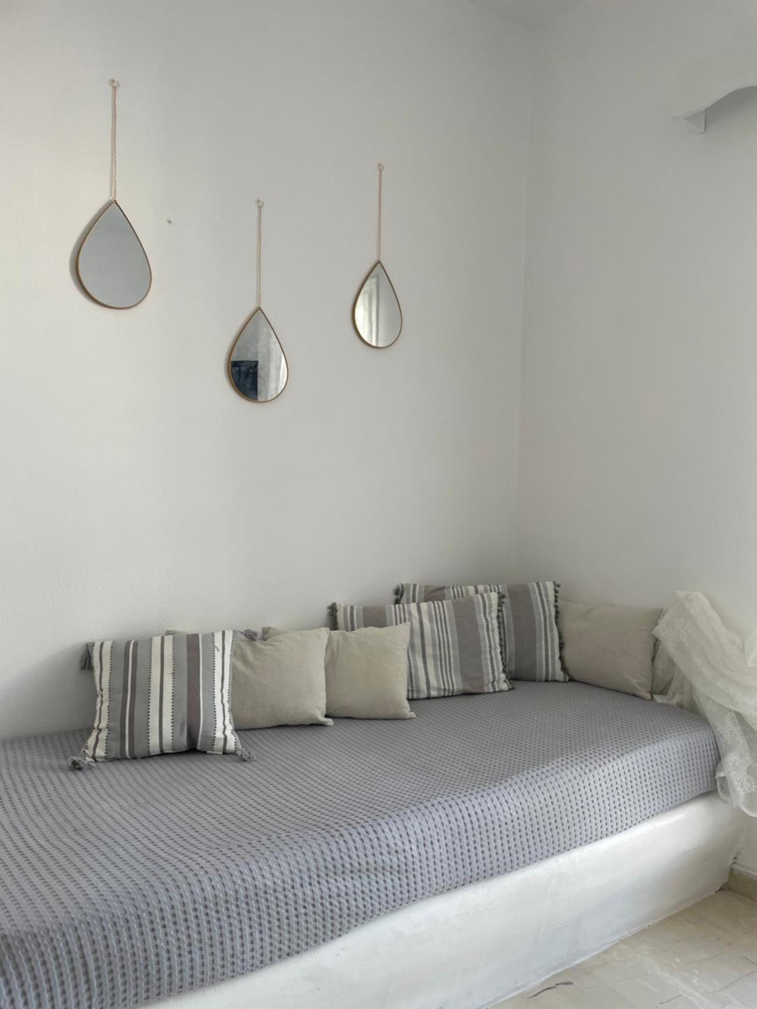Villa Maina Kamari  Ngoại thất bức ảnh